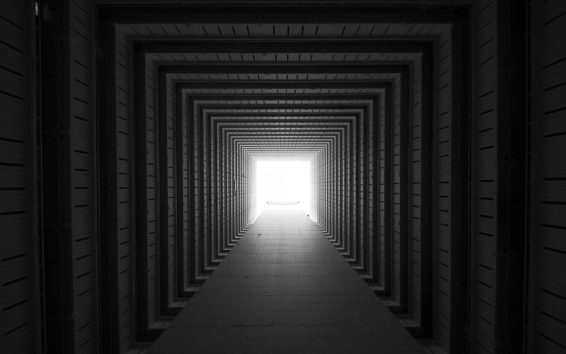 Licht am Ende des Tunnels: Lässt sich die morgendliche Müdigkeit besiegen? Licht am Ende des Tunnels: Lässt sich die morgendliche Müdigkeit besiegen?